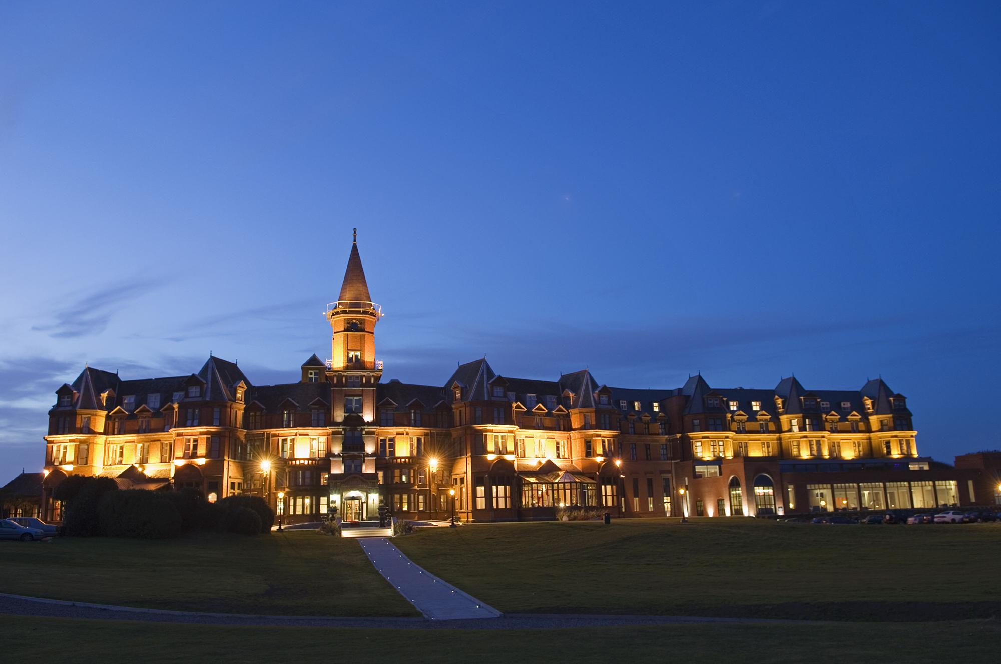 Northern Ireland Thru The Links Golf Event Slieve Donard Hotel Northern Ireland